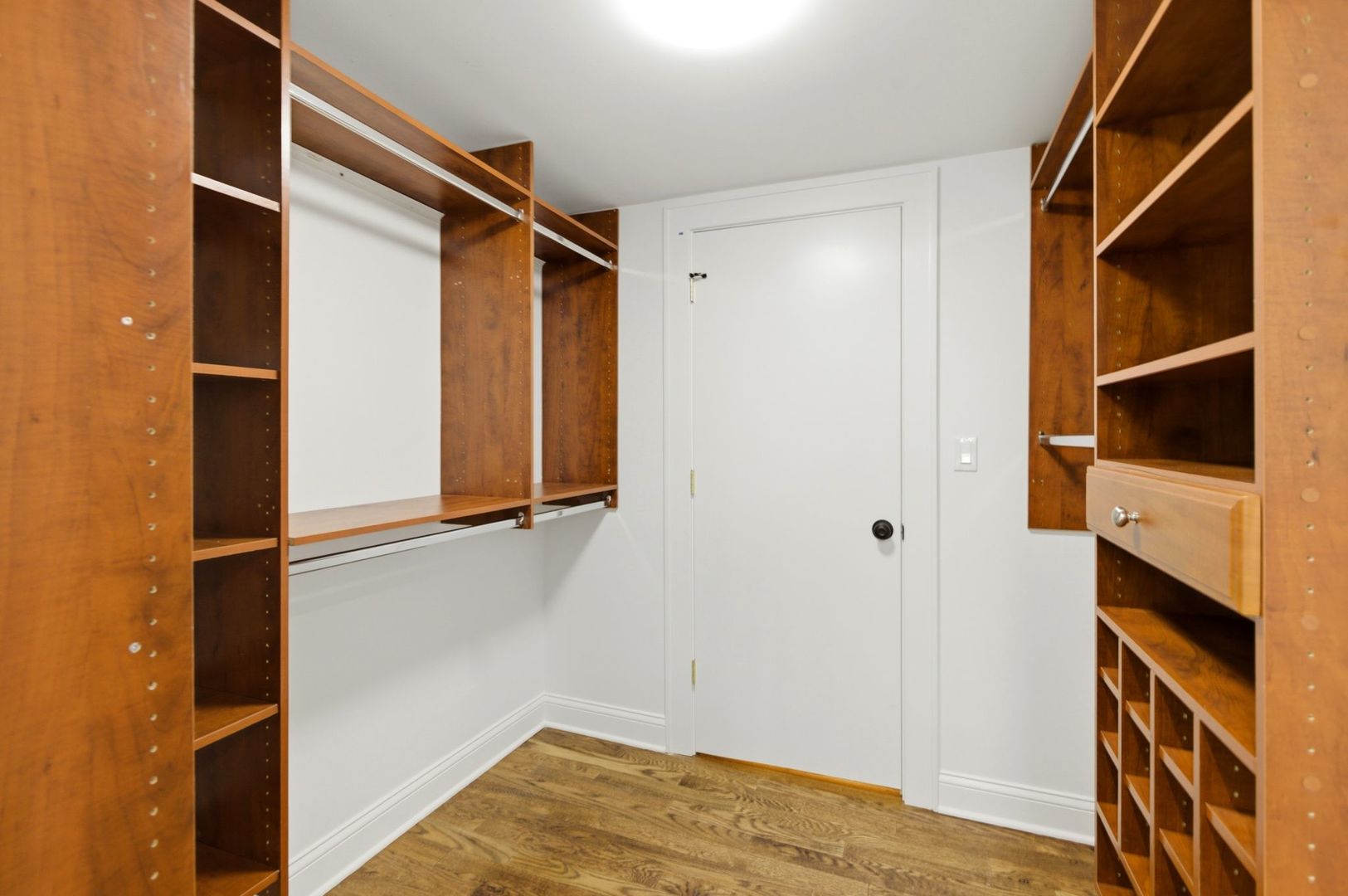 4425 Wilson Avenue, Downers Grove, IL 60515