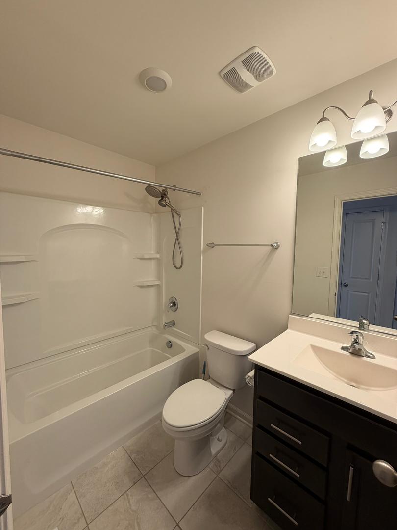 2315 Prestige Place #2315, Schaumburg, IL 60173