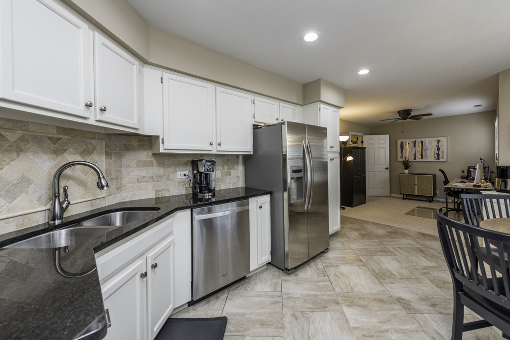 107 Templeton Street, Lake Bluff, IL 60044