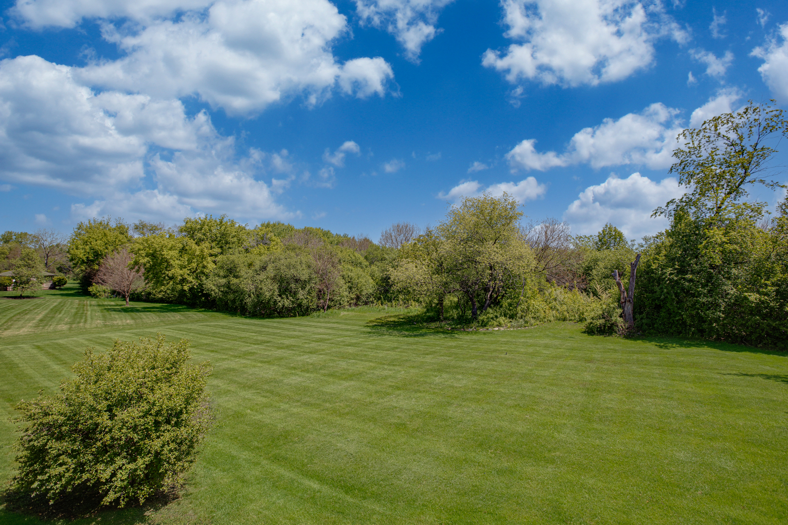 4N365 Saint Andrews Trace Lane, West Chicago, IL 60185