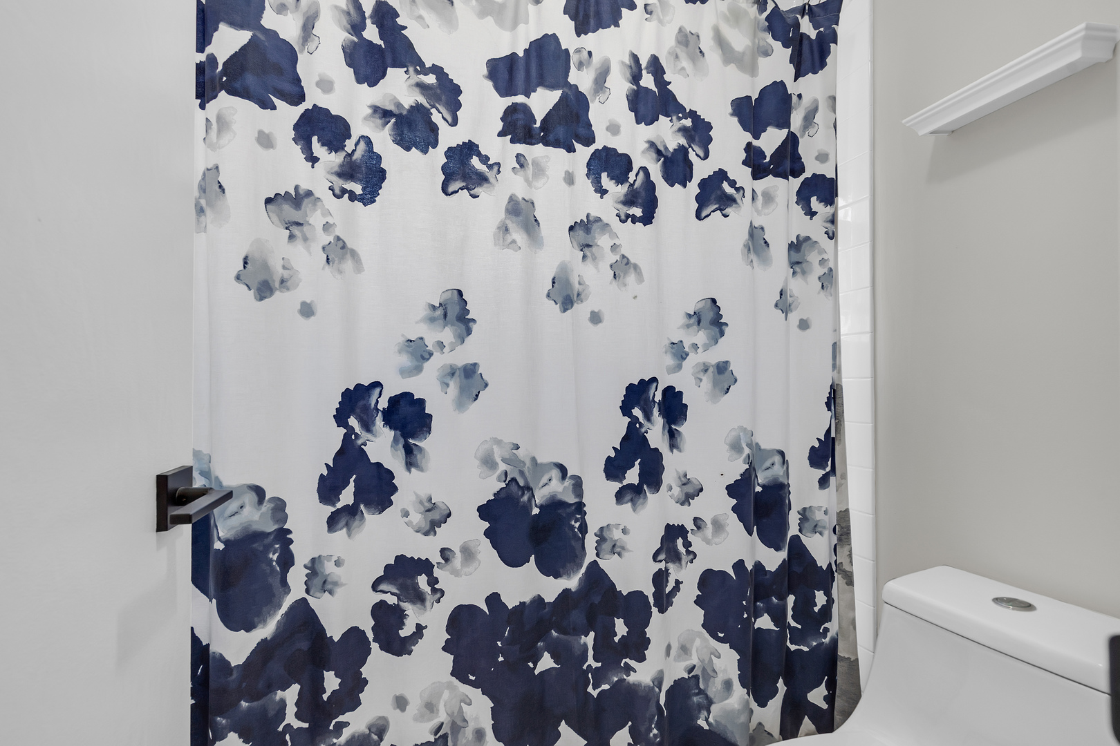 6870 N Northwest Highway #2F, Chicago, IL 60631