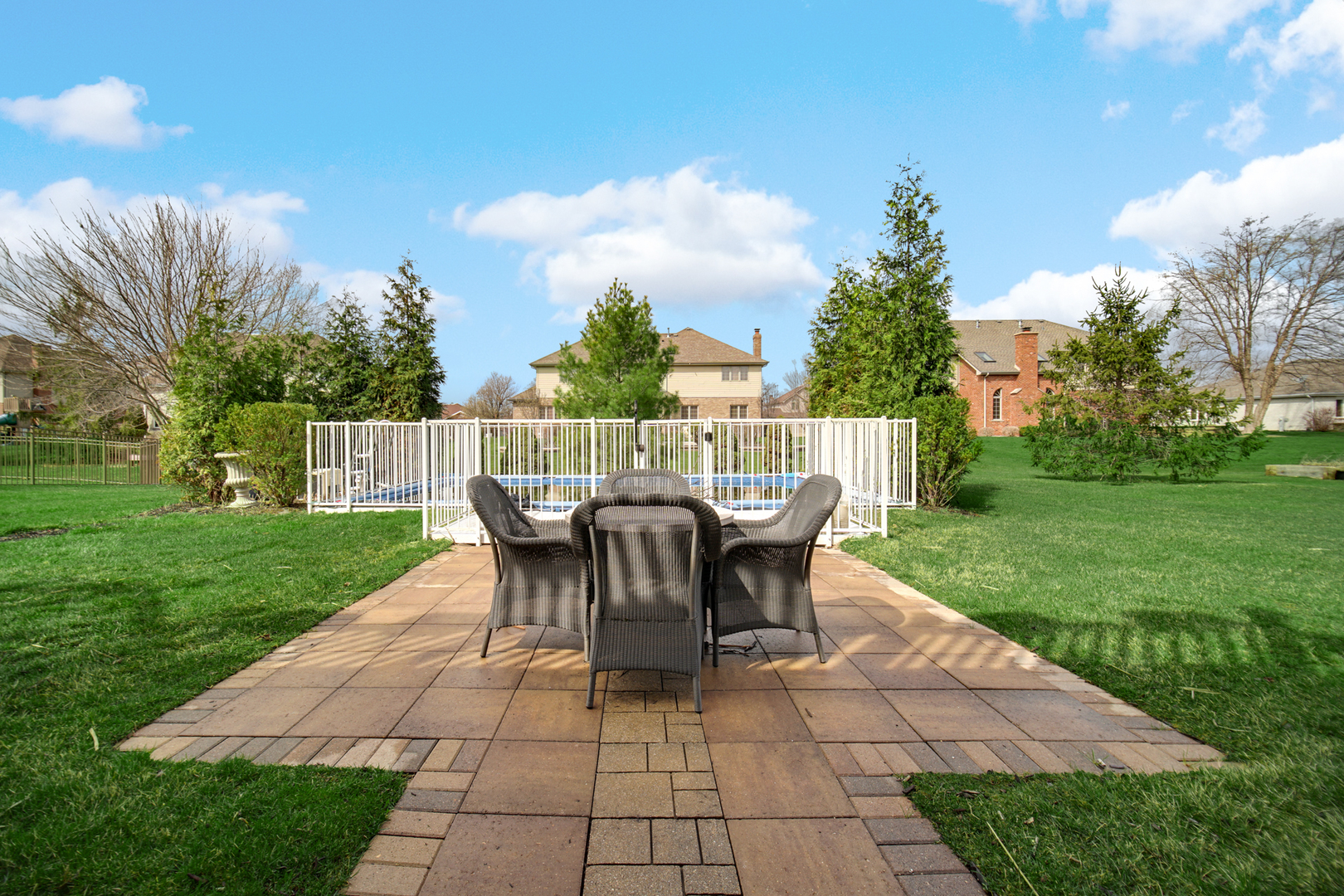 22052 Rosemary Road, Frankfort, IL 60423