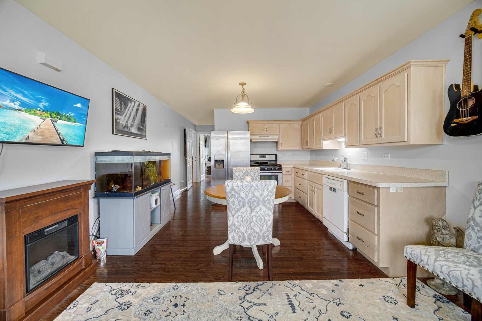 22052 Rosemary Road, Frankfort, IL 60423