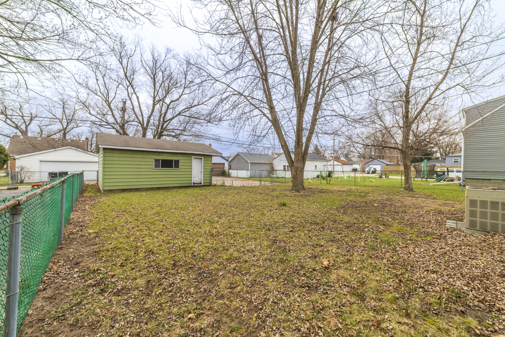 17949 Escanaba Avenue, Lansing, IL 60438
