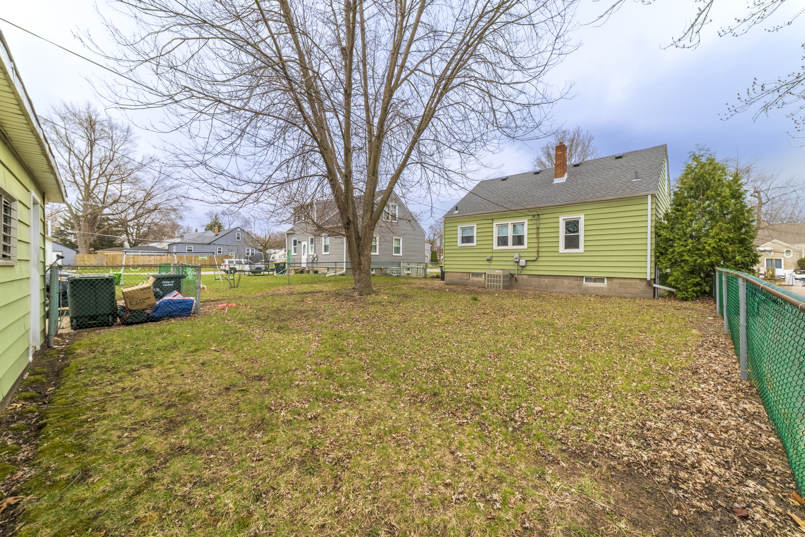 17949 Escanaba Avenue, Lansing, IL 60438