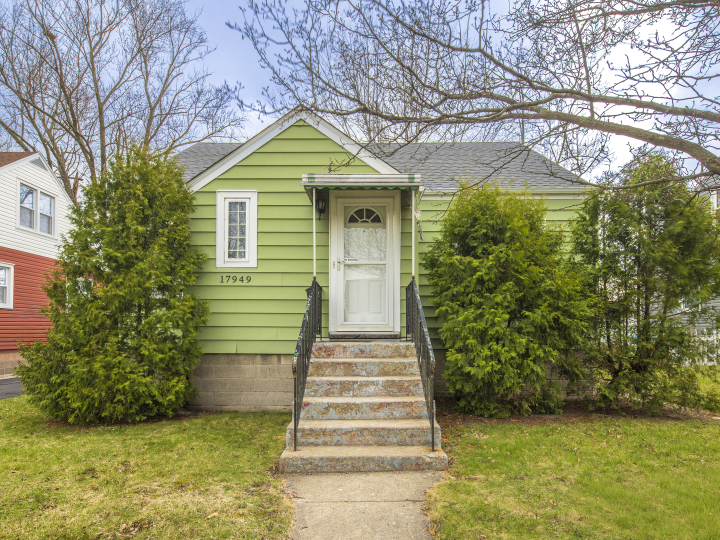 17949 Escanaba Avenue, Lansing, IL 60438