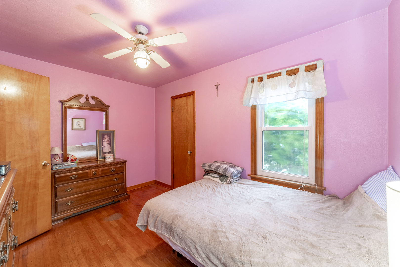 17949 Escanaba Avenue, Lansing, IL 60438