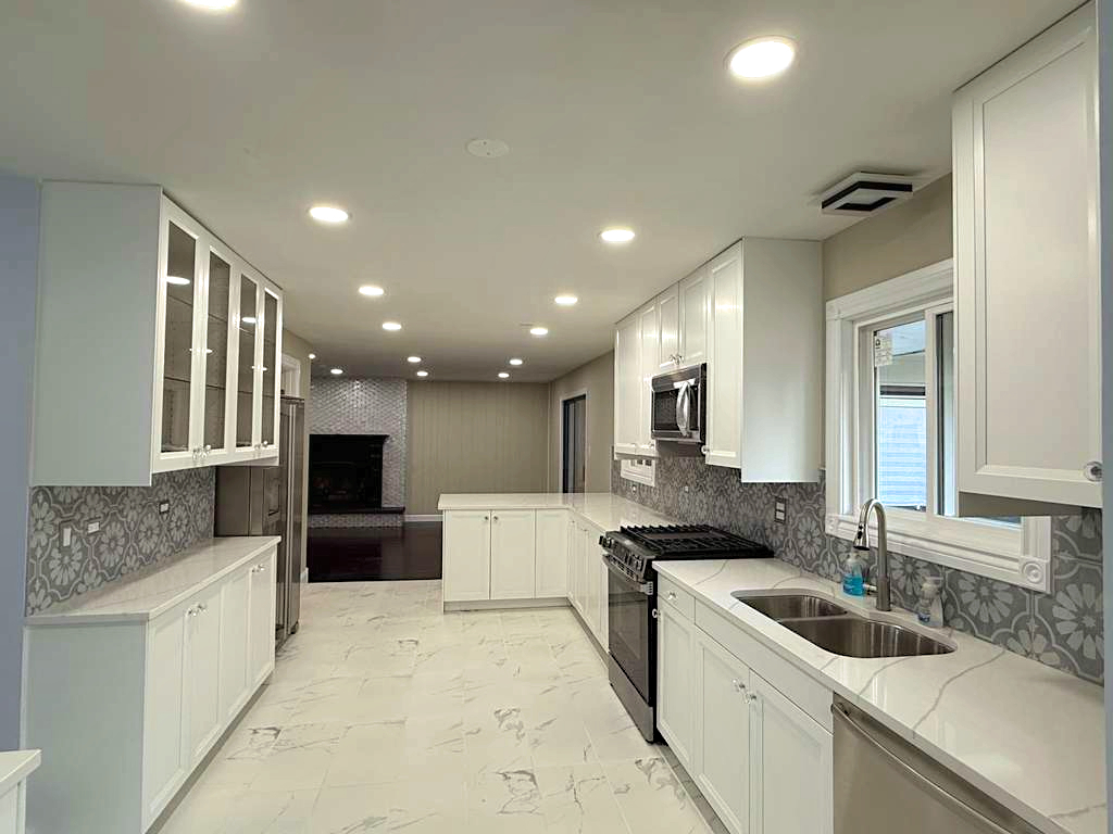 1166 Saylesville Lane, Schaumburg, IL 60193