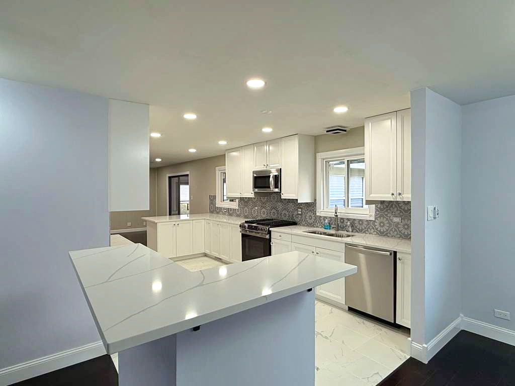 1166 Saylesville Lane, Schaumburg, IL 60193