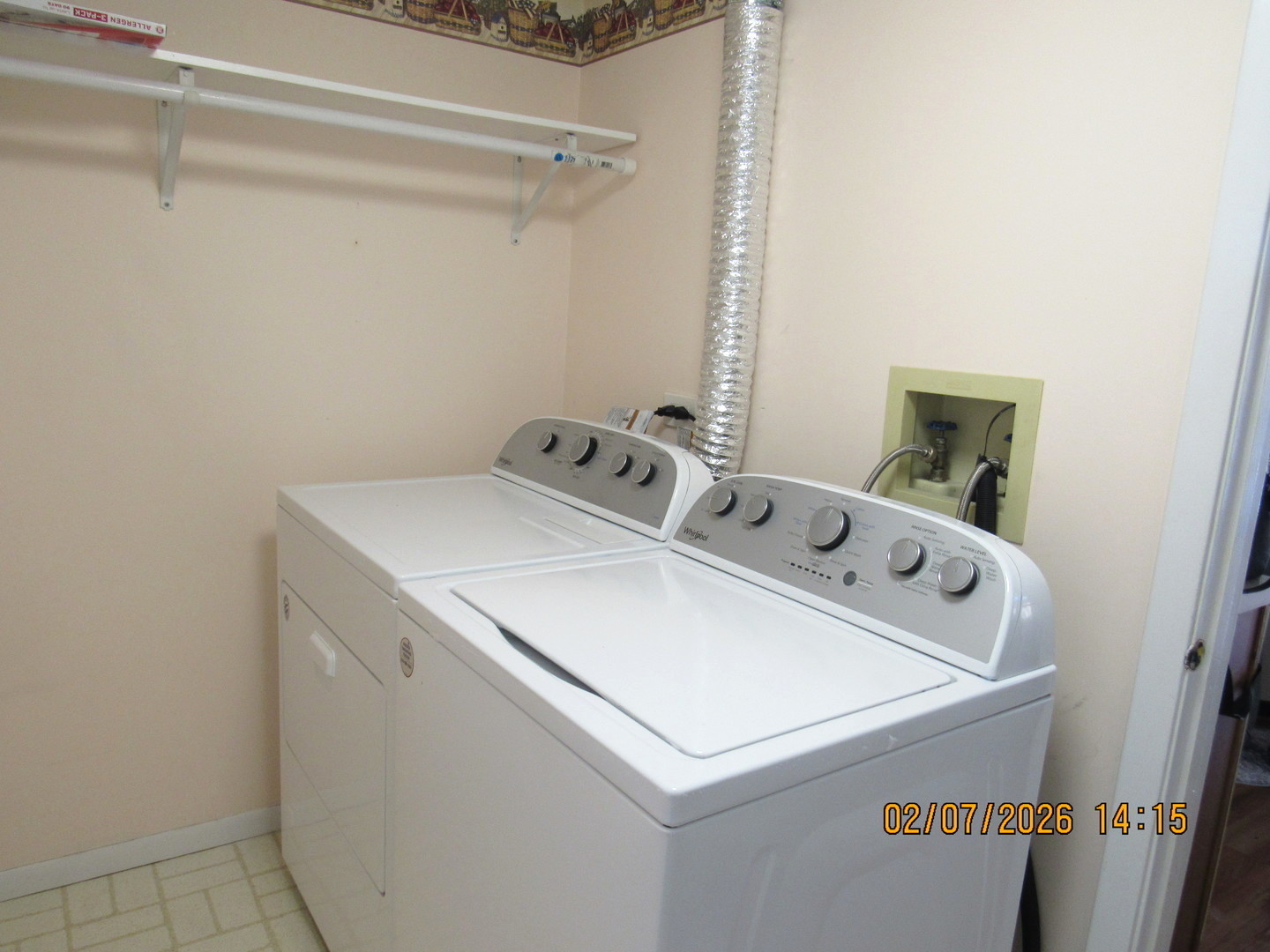 718 Sturnbridge Lane, Schaumburg, IL 60173