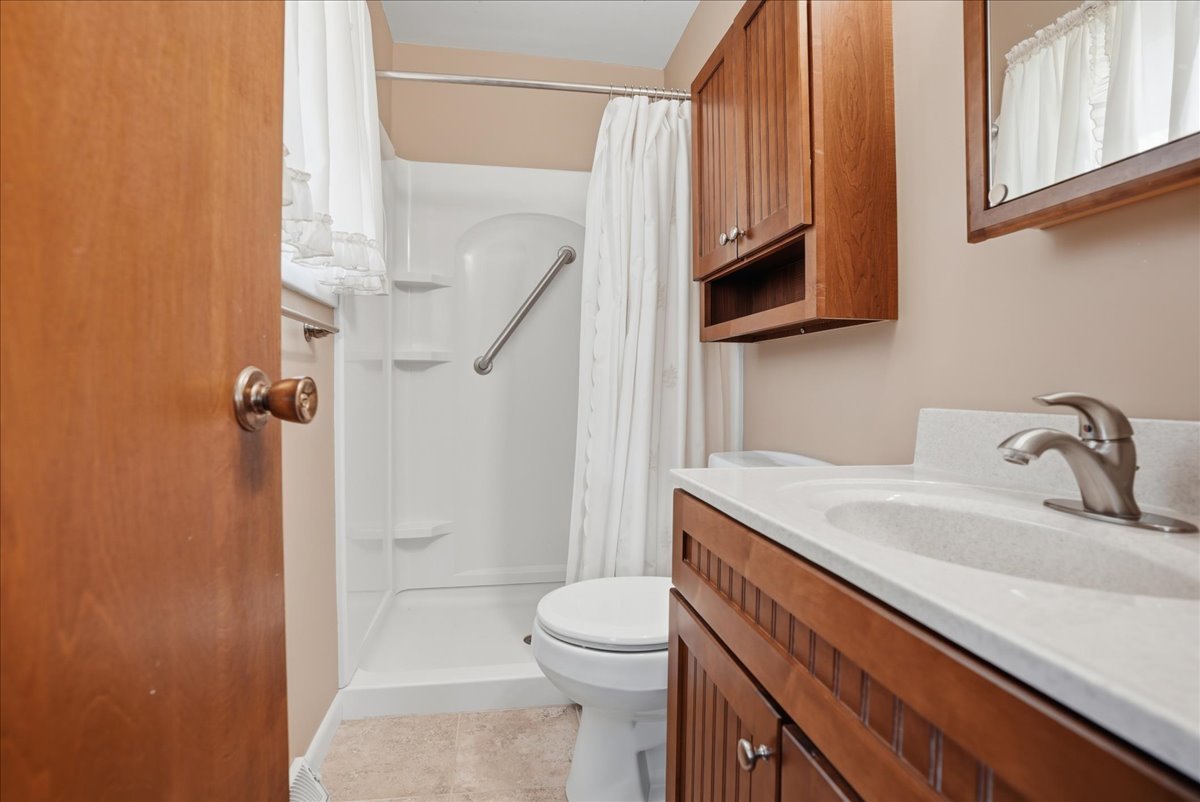 112 Peine Drive, Lexington, IL 61753