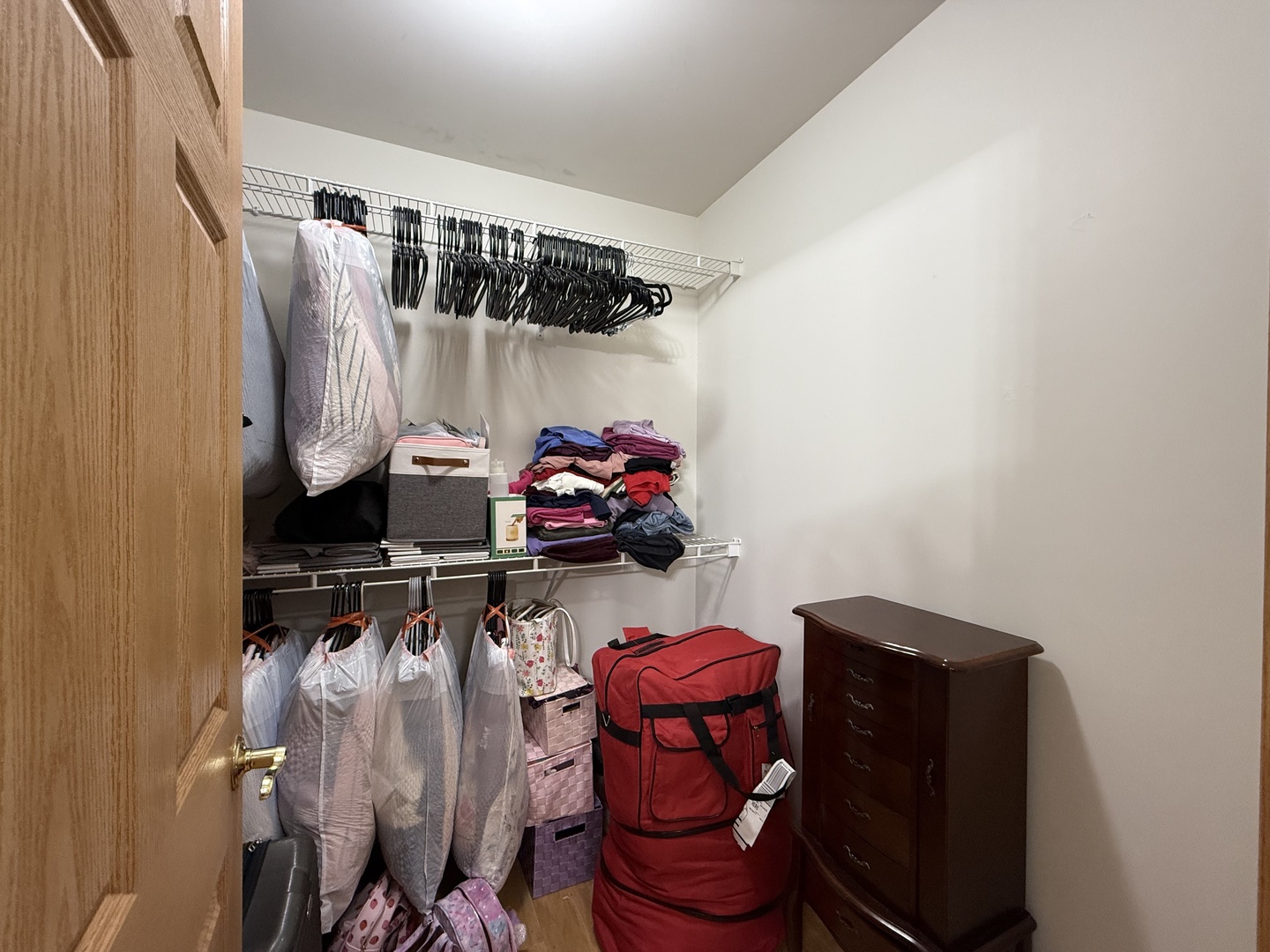 6706 Pondview Drive, Tinley Park, IL 60477