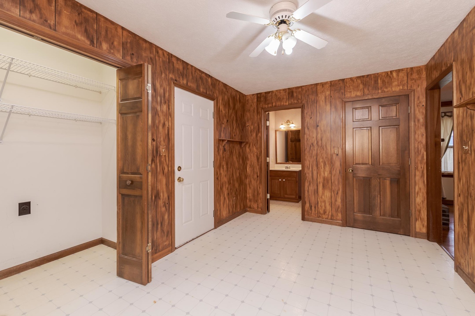 1402 E Indiana Avenue, Pontiac, IL 61764