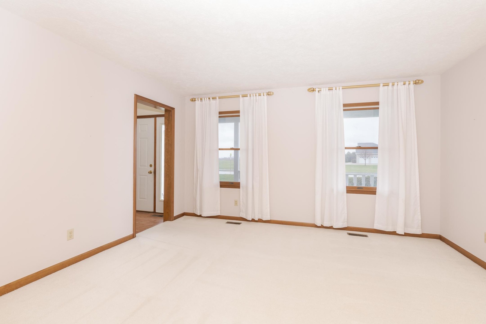 1402 E Indiana Avenue, Pontiac, IL 61764