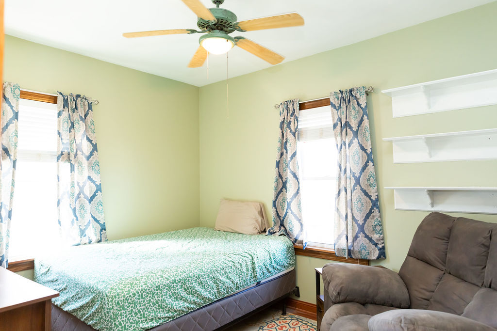 320 W NORTH Street, Peotone, IL 60468