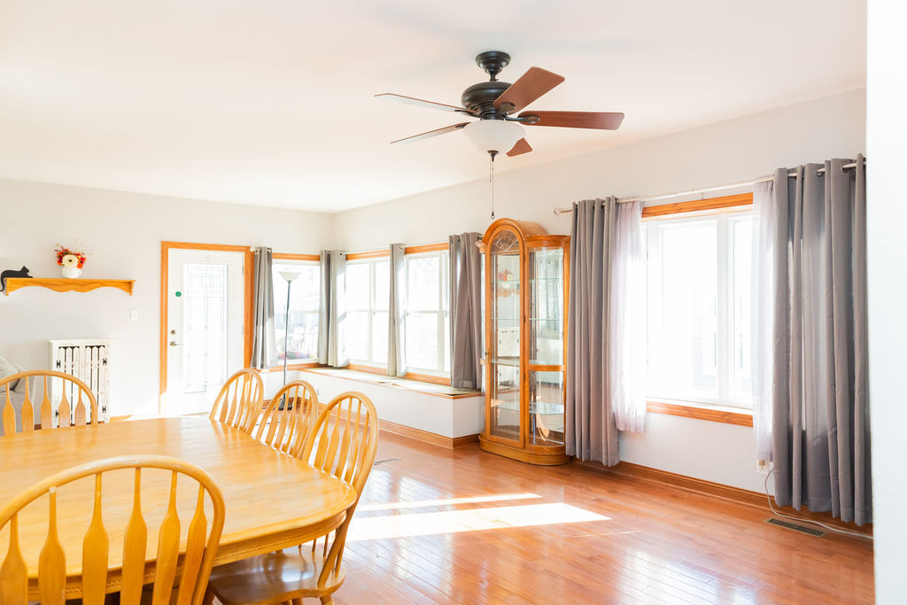 320 W NORTH Street, Peotone, IL 60468