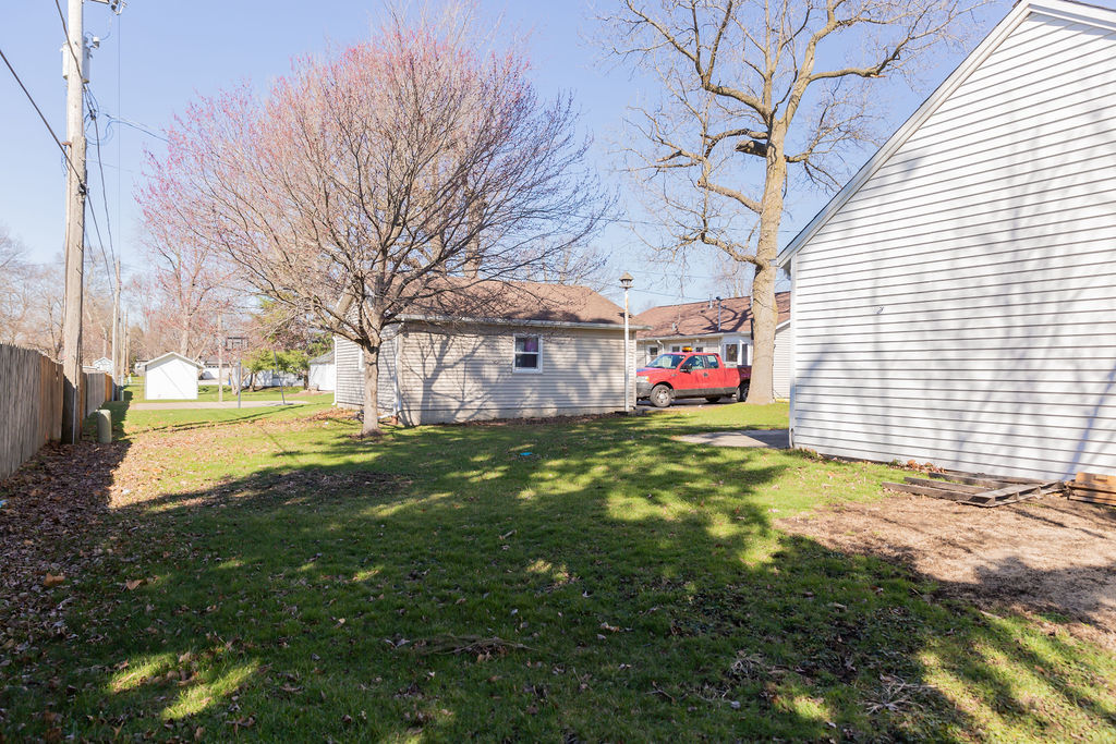 320 W NORTH Street, Peotone, IL 60468