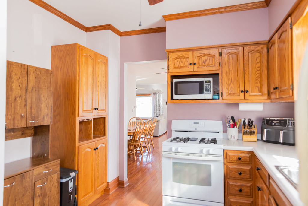 320 W NORTH Street, Peotone, IL 60468