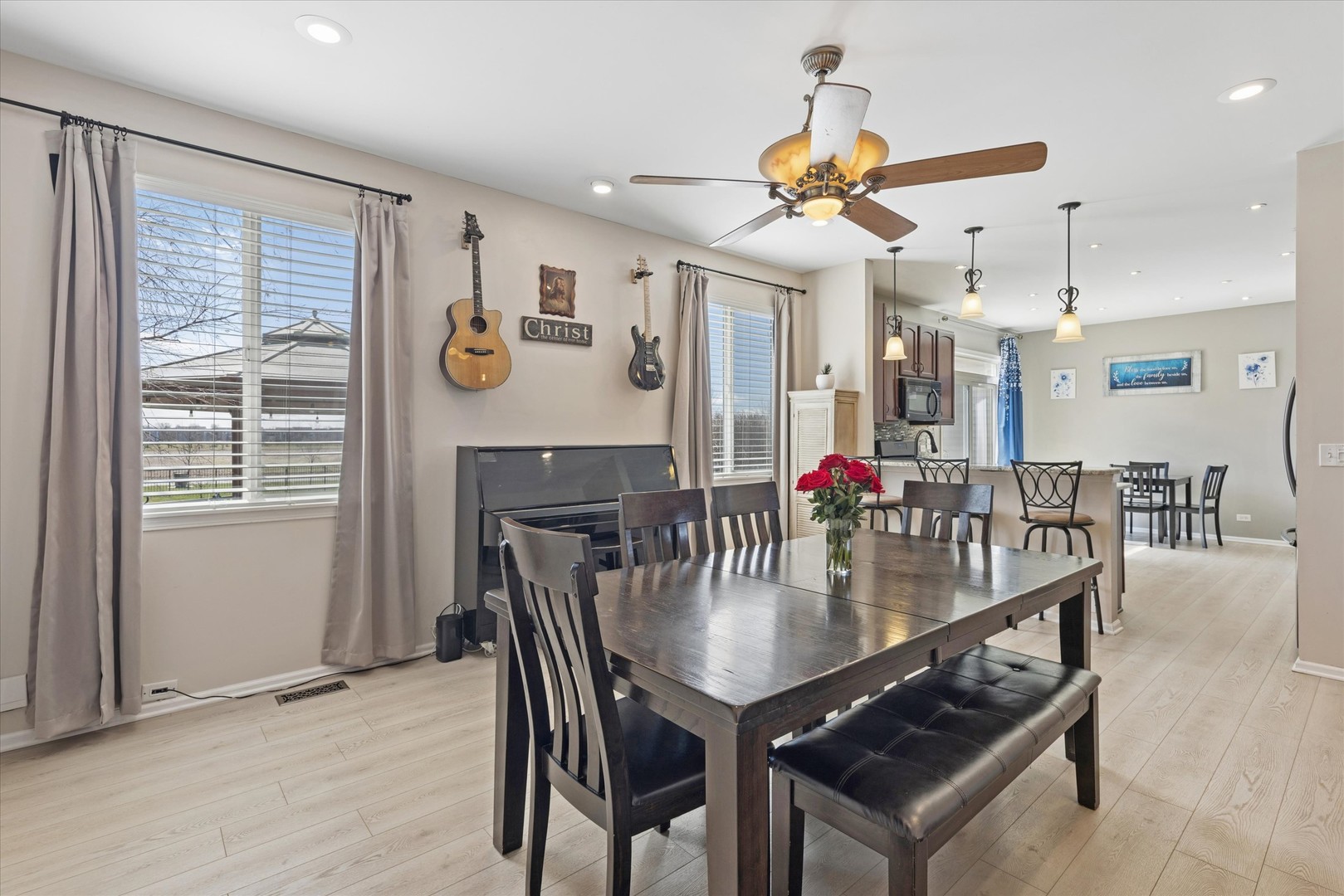 2883 McMurtrie Court, Yorkville, IL 60560