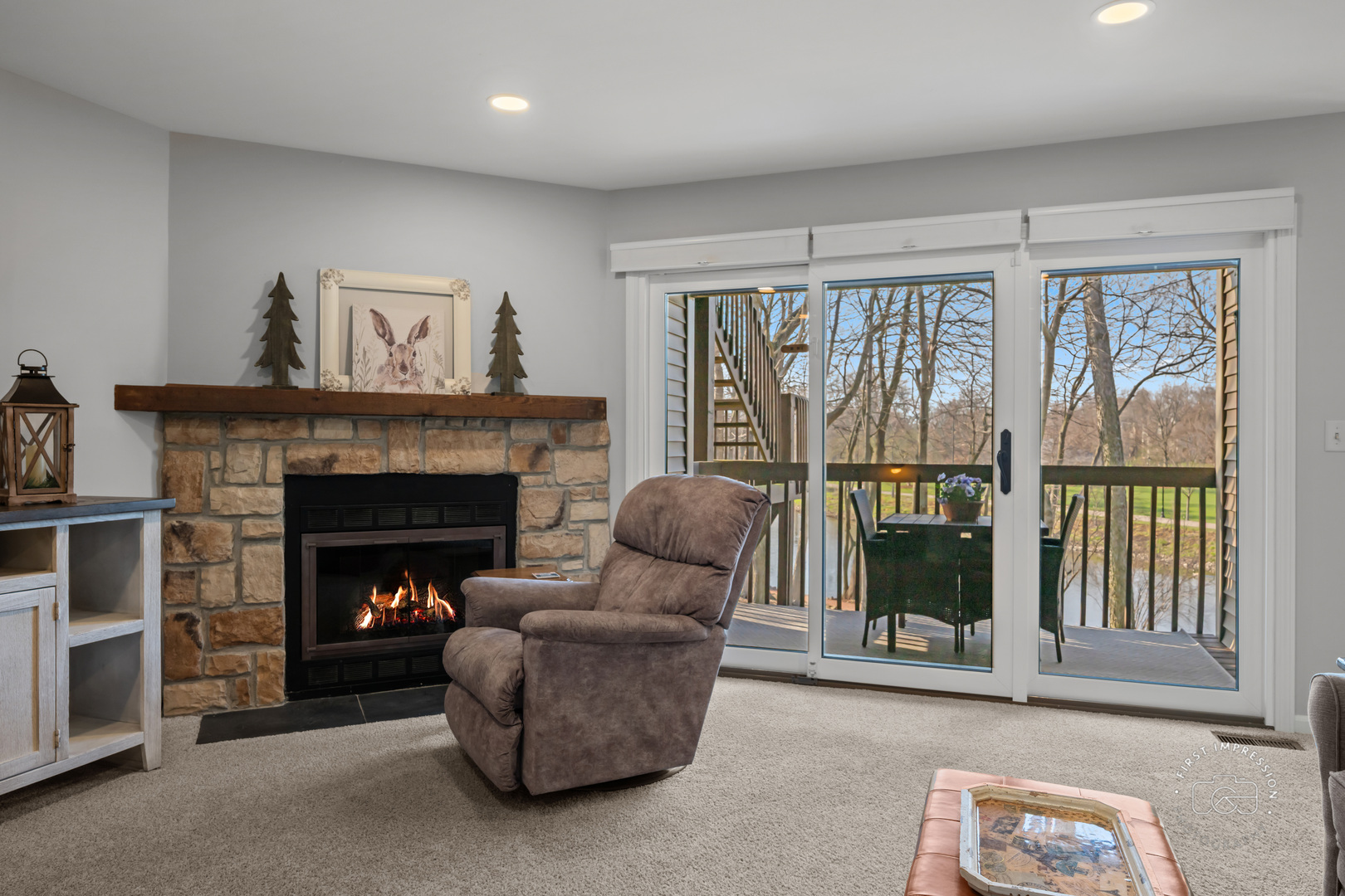 530 RIVER FRONT Circle #608, Naperville, IL 60540