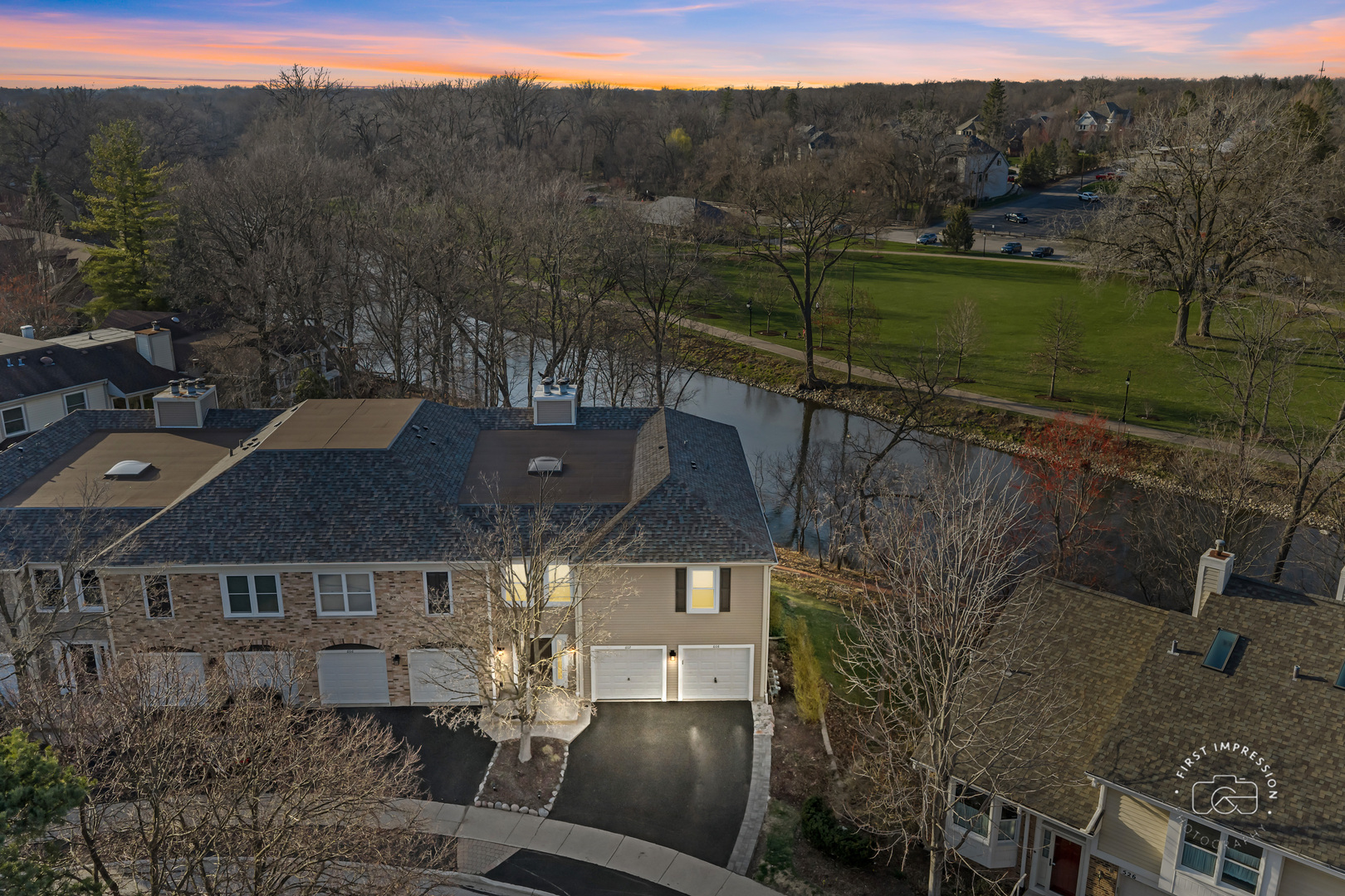 530 RIVER FRONT Circle #608, Naperville, IL 60540