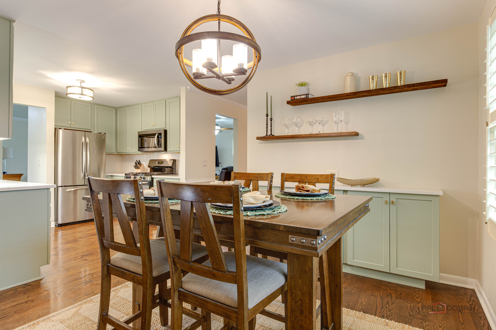 521 Sandy Lane, Libertyville, IL 60048