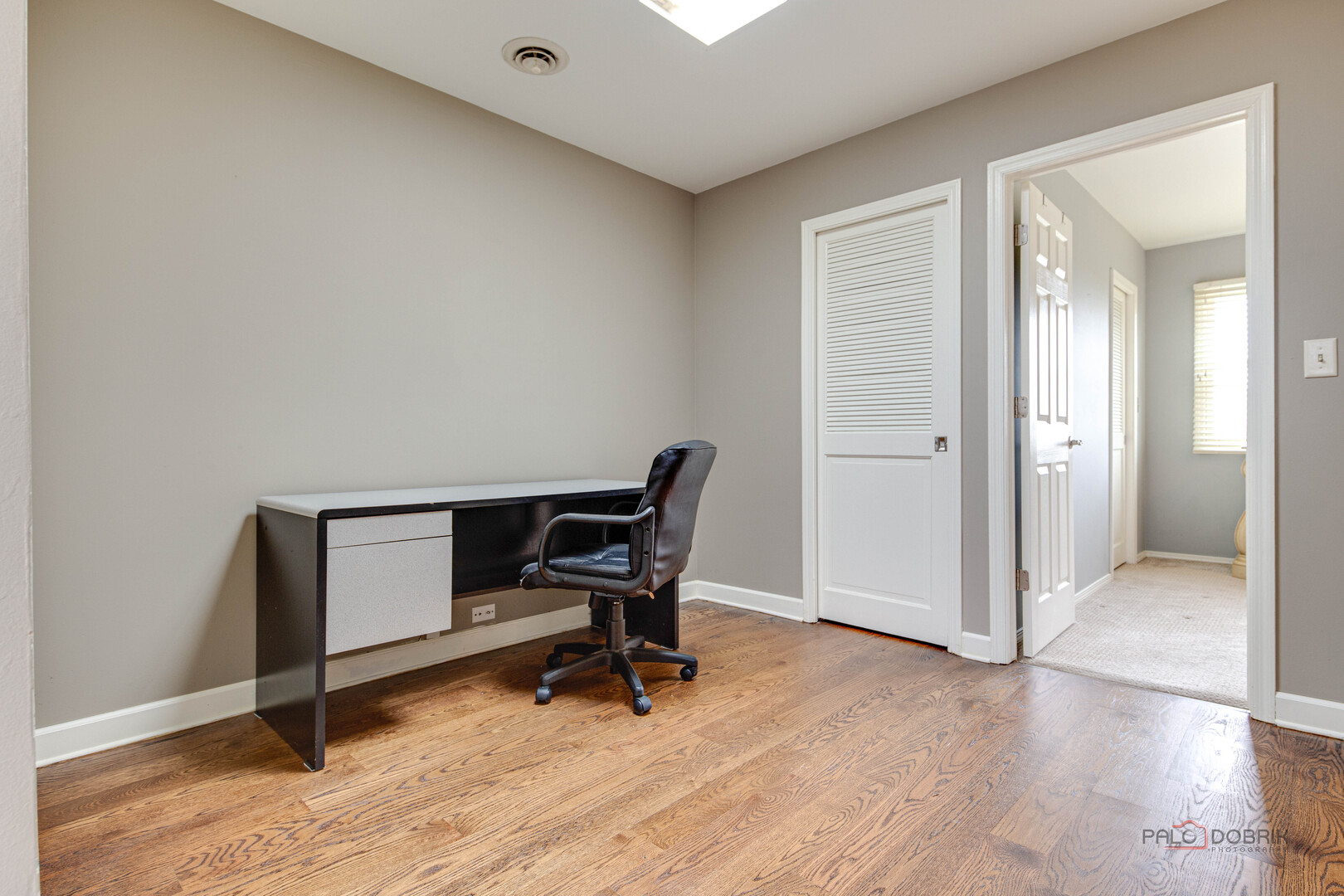 521 Sandy Lane, Libertyville, IL 60048