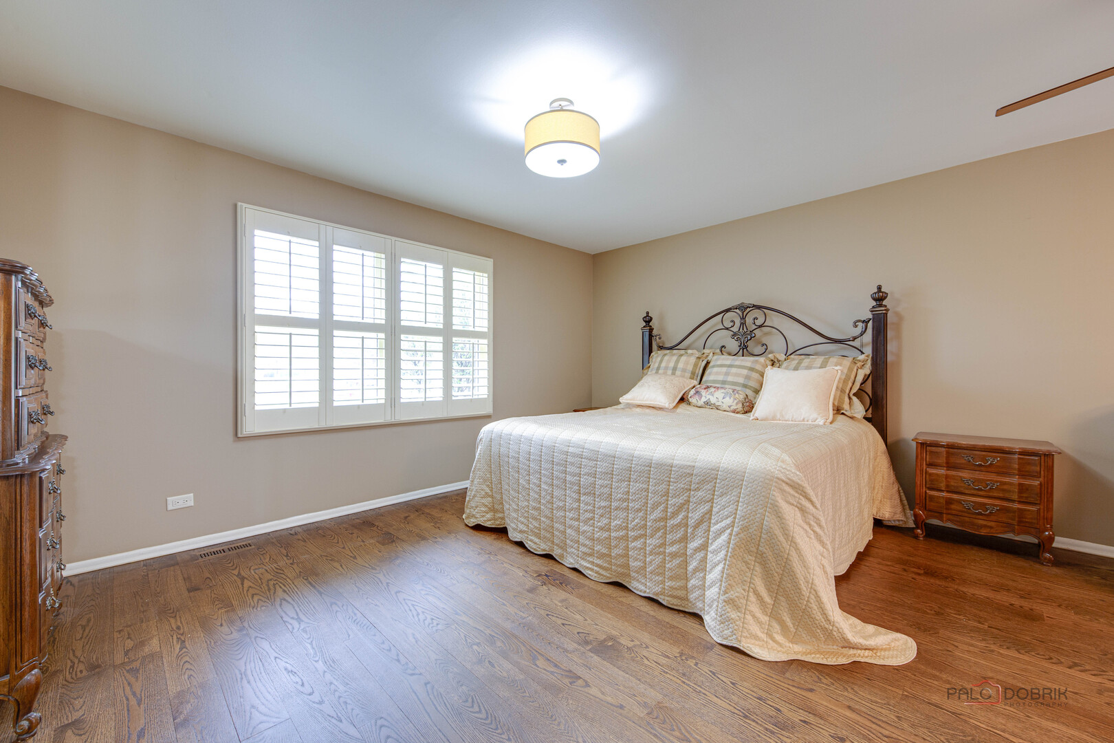 521 Sandy Lane, Libertyville, IL 60048