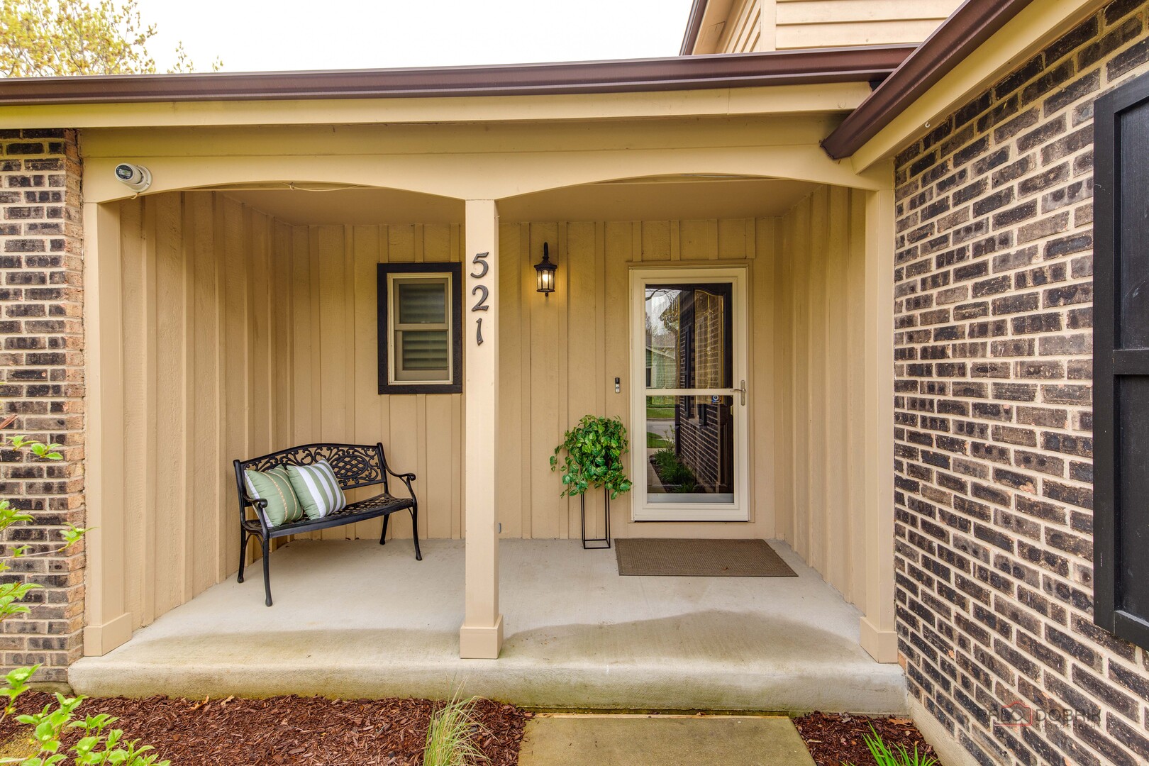 521 Sandy Lane, Libertyville, IL 60048