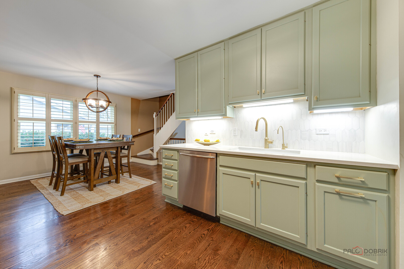 521 Sandy Lane, Libertyville, IL 60048