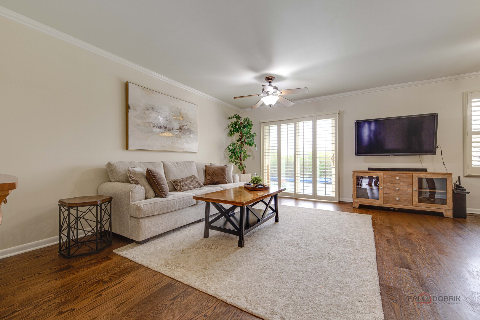 521 Sandy Lane, Libertyville, IL 60048