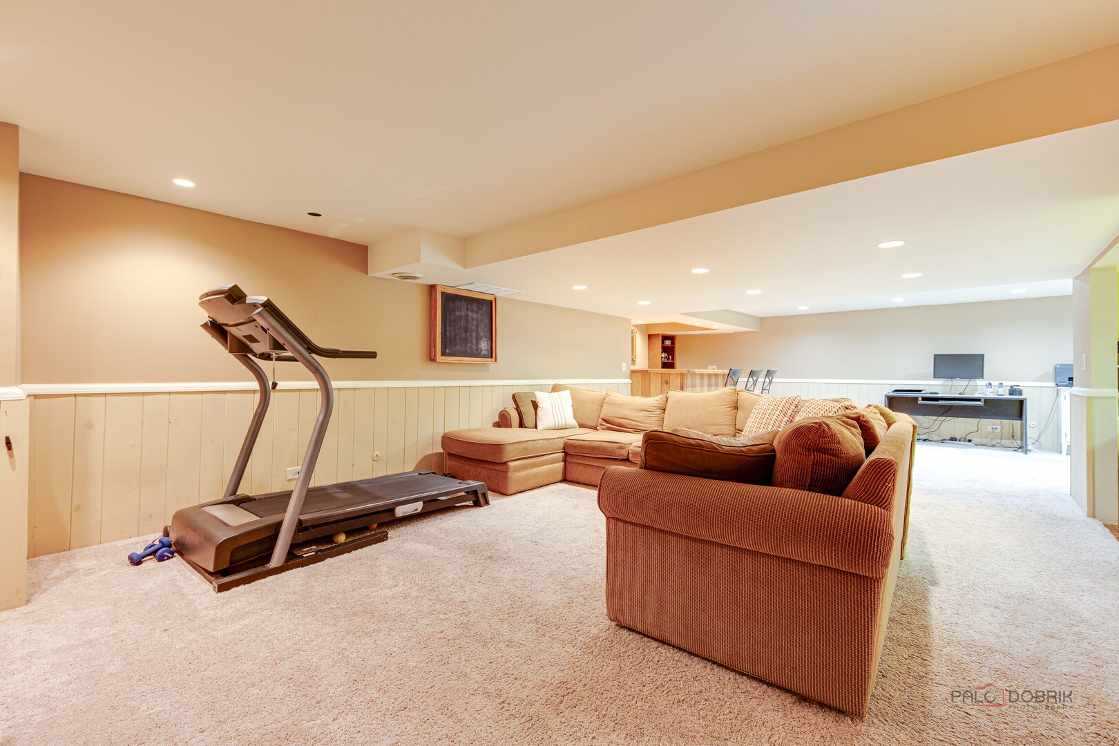 521 Sandy Lane, Libertyville, IL 60048