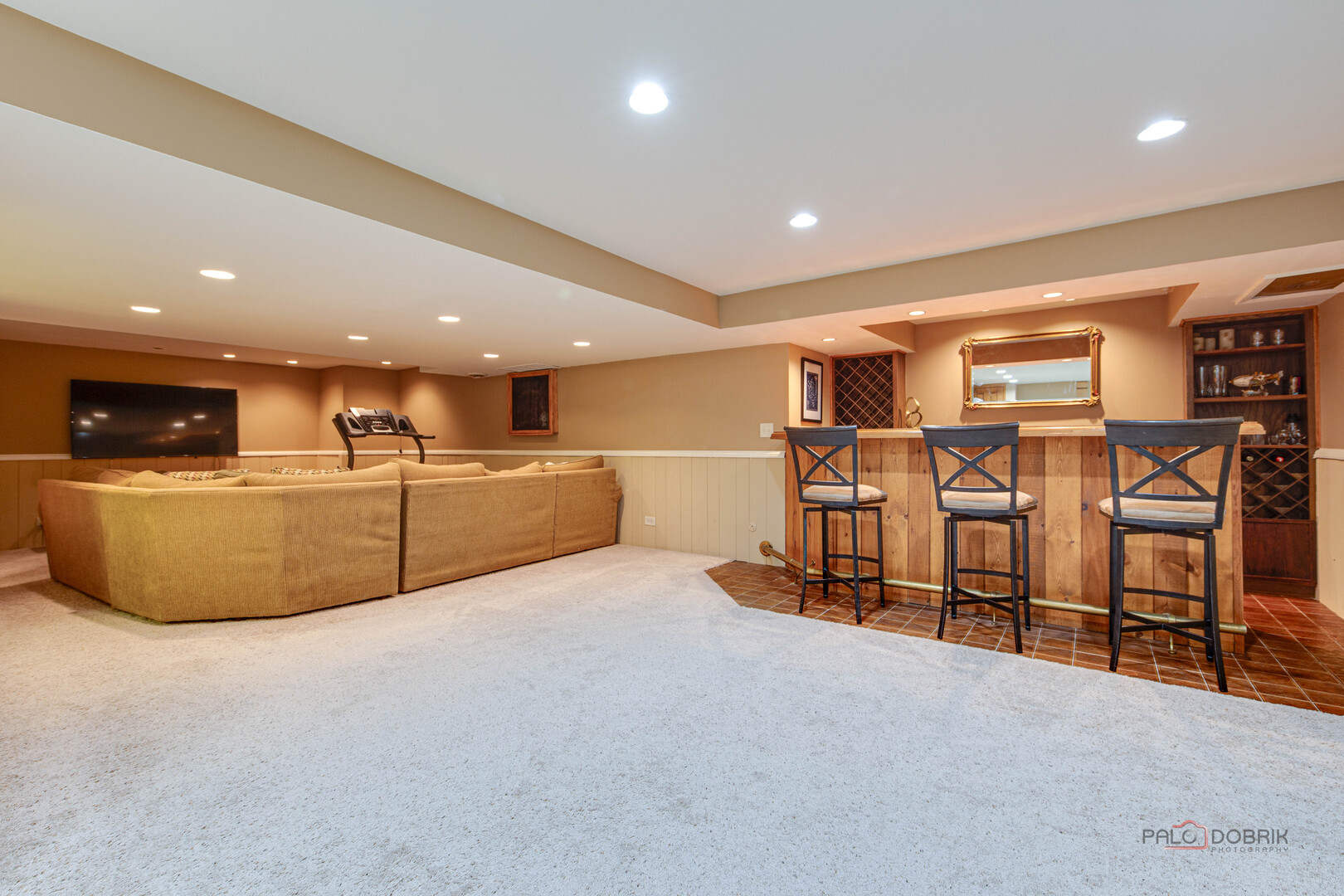 521 Sandy Lane, Libertyville, IL 60048