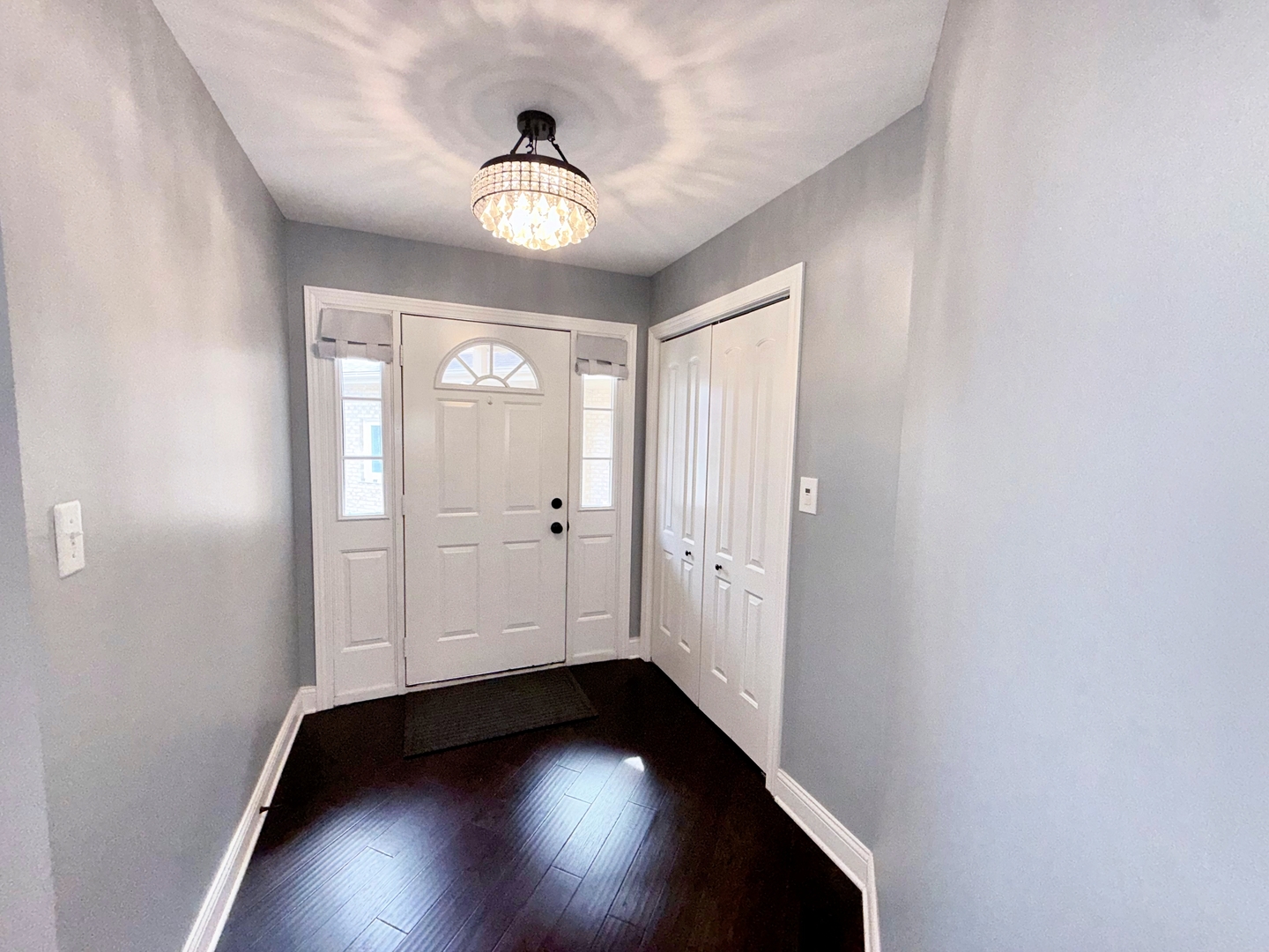 7714 Northfield Lane, Tinley Park, IL 60487