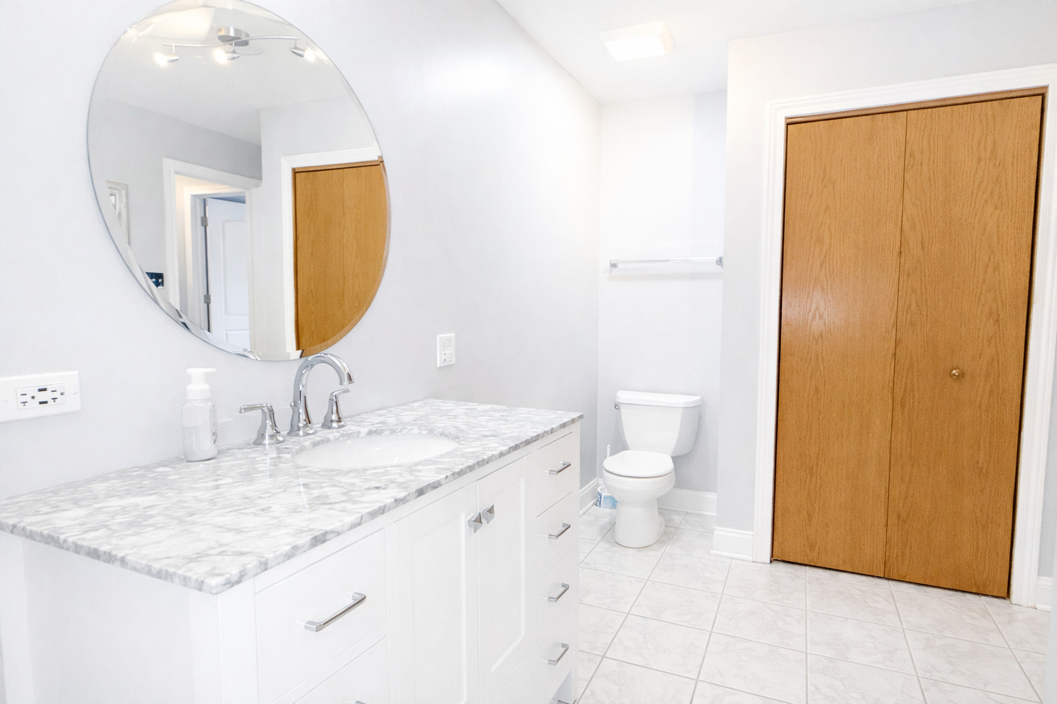 7714 Northfield Lane, Tinley Park, IL 60487