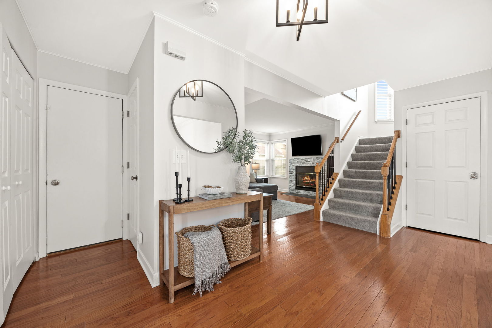 1398 Newcastle Court, Bartlett, IL 60103