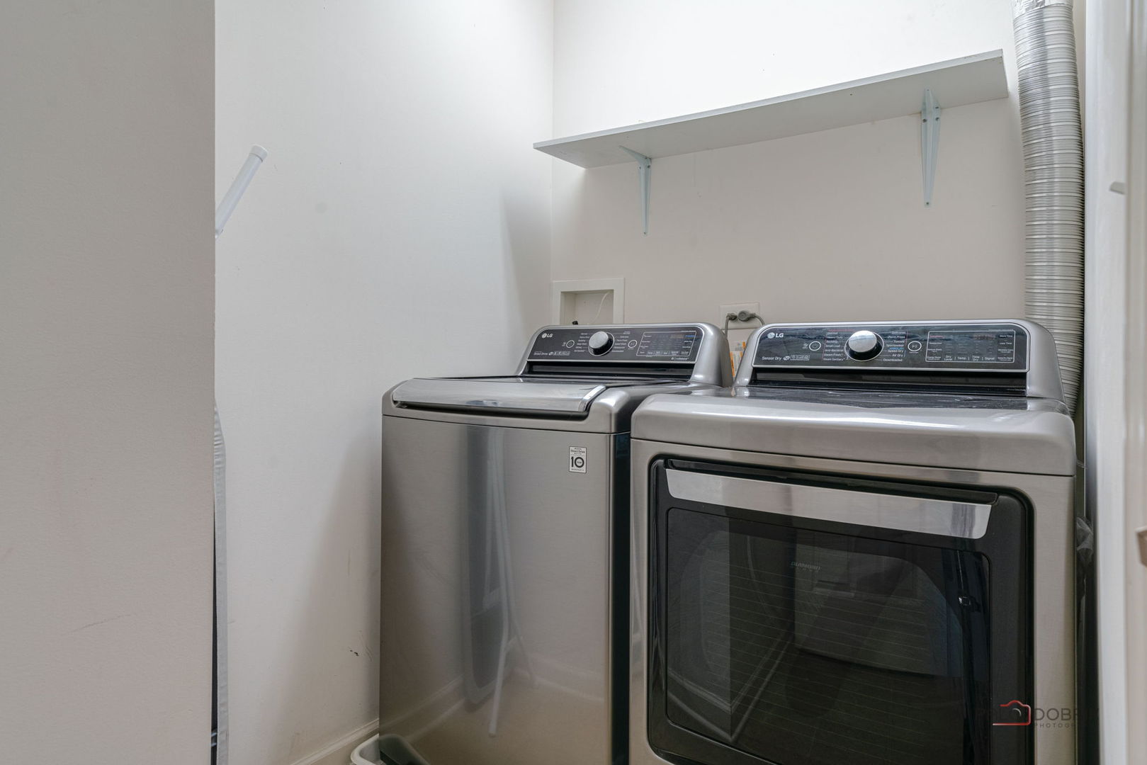 532 S Jade Lane, Round Lake, IL 60073