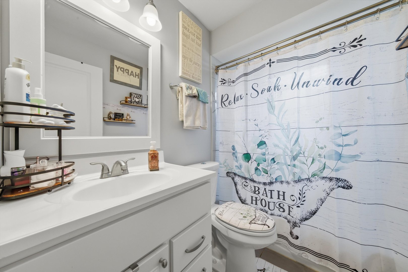 2238 N Harlem Avenue #1W, Elmwood Park, IL 60707