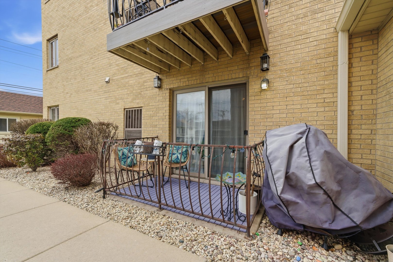 2238 N Harlem Avenue #1W, Elmwood Park, IL 60707
