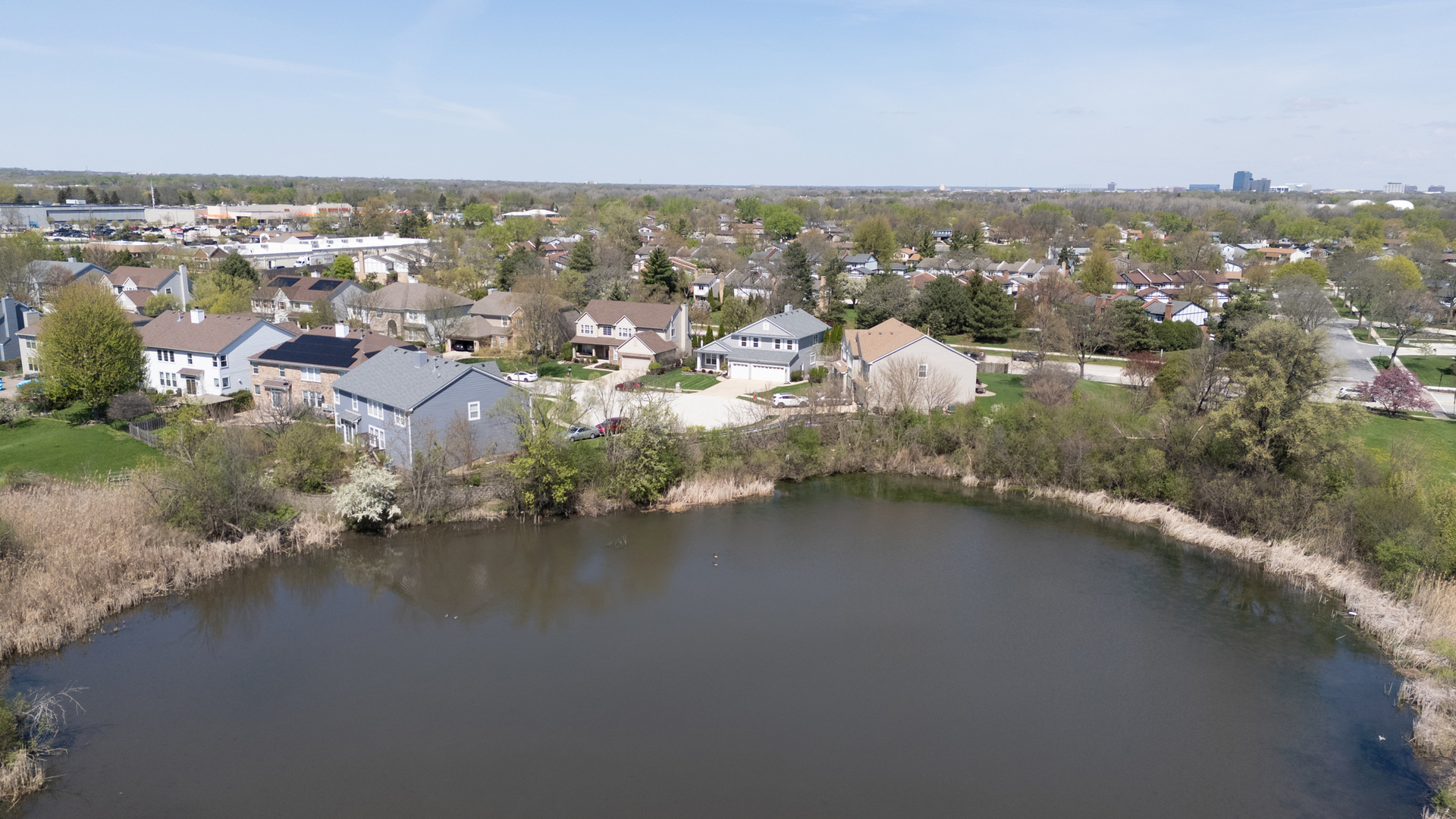 654 Easton Lane, Elk Grove Village, IL 60007