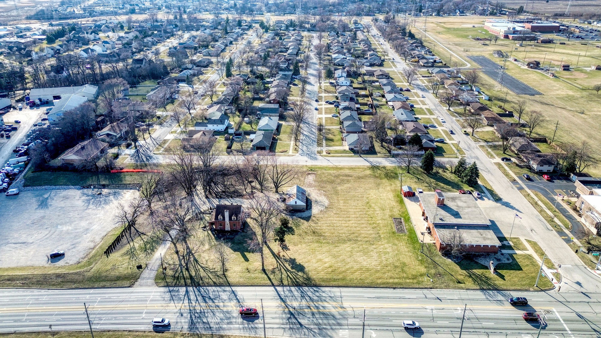 2213 Weber Road, Crest Hill, IL 60403