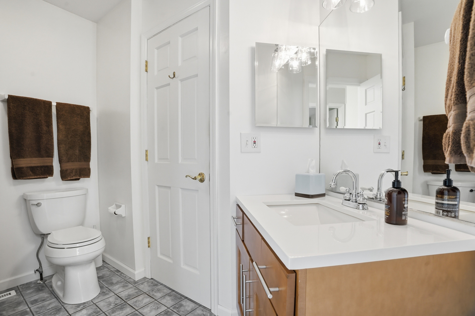 330 Indian Ridge Trail, Wauconda, IL 60084