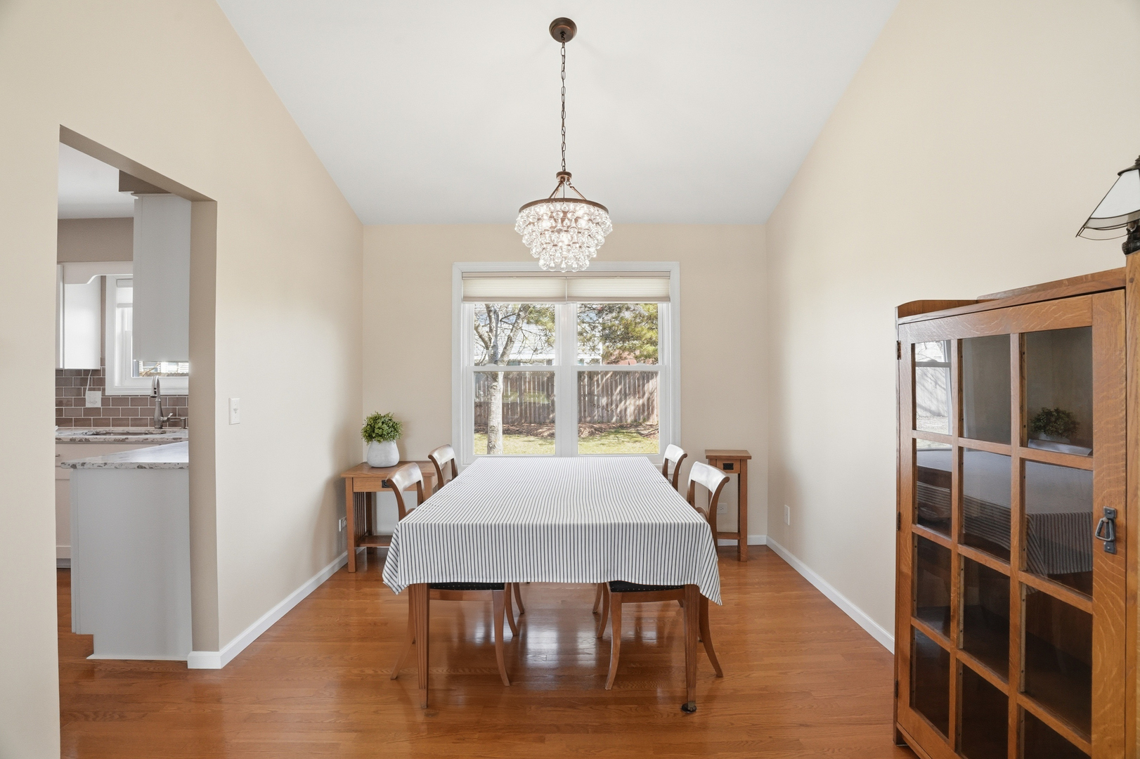 330 Indian Ridge Trail, Wauconda, IL 60084