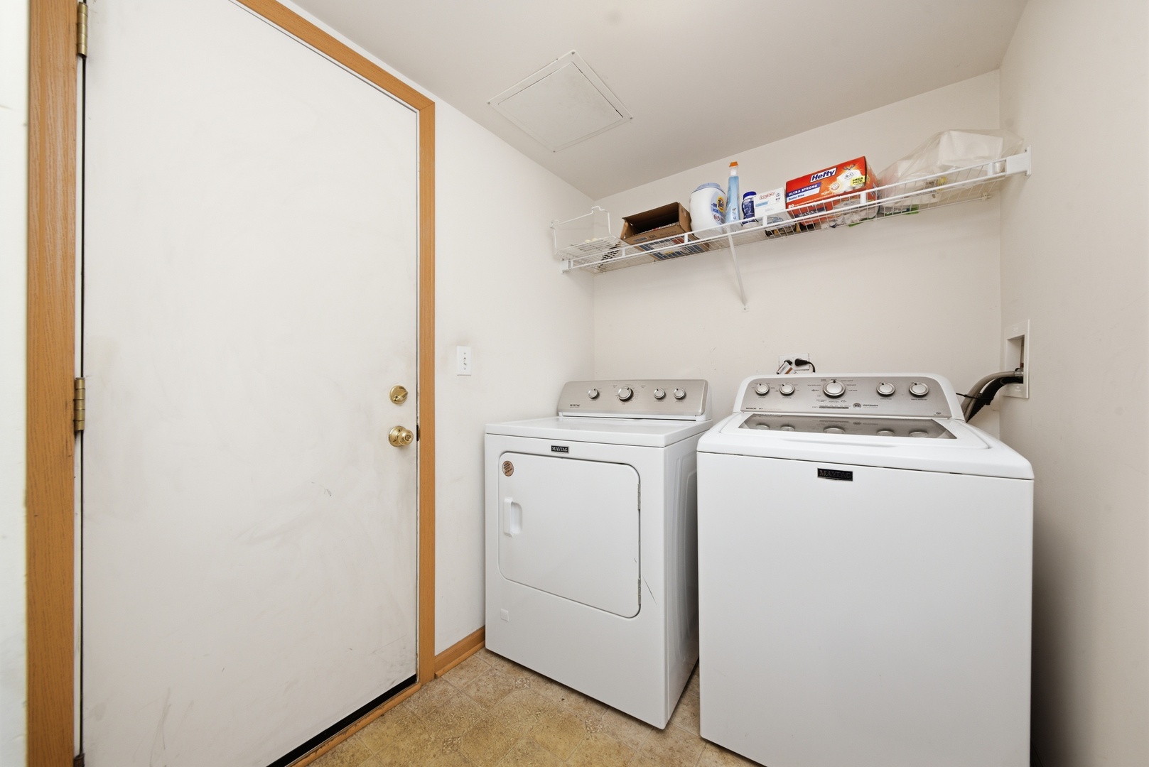 1758 Edith Lane, Aurora, IL 60504