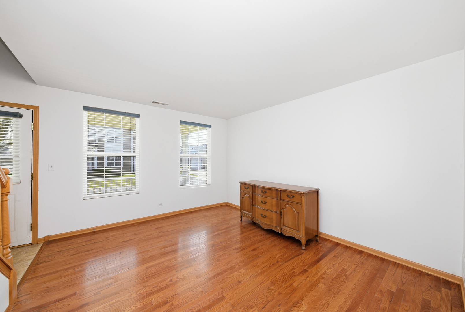 1758 Edith Lane, Aurora, IL 60504