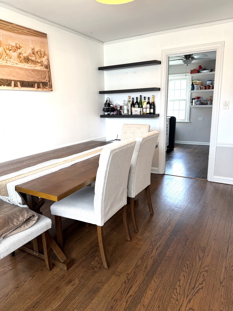 7801 W Victoria Street, Chicago, IL 60631