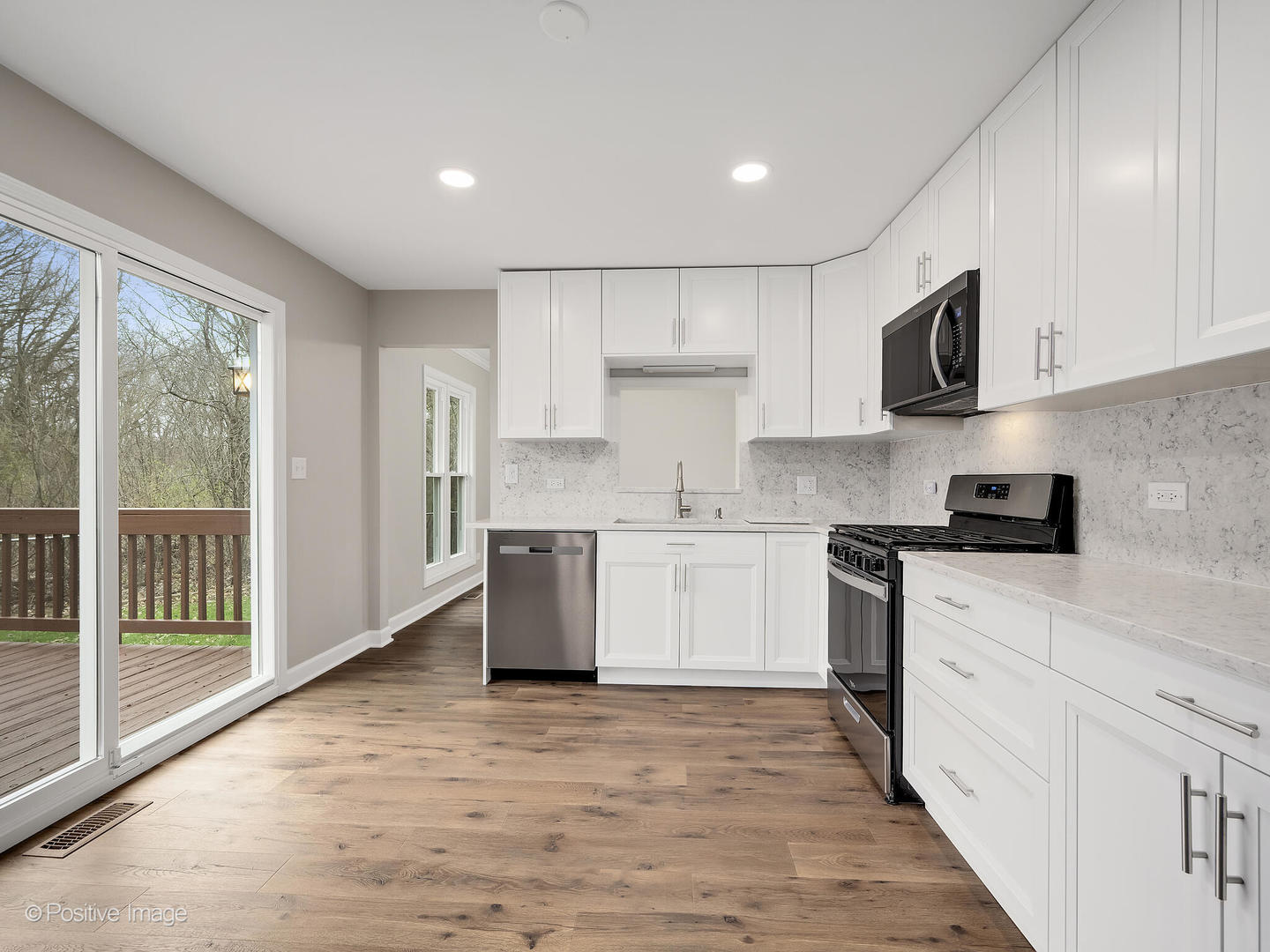 30W243 Wiant Road, West Chicago, IL 60185