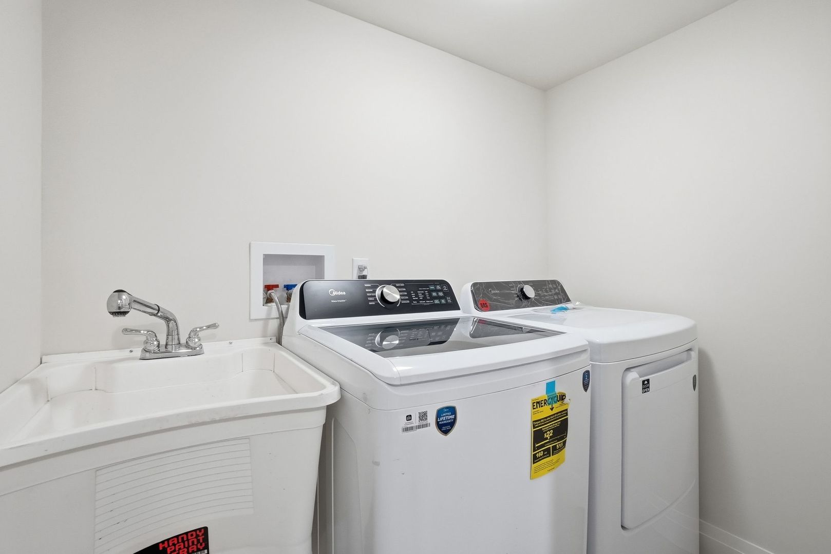 1430 E Emmerson Lane, Mount Prospect, IL 60056