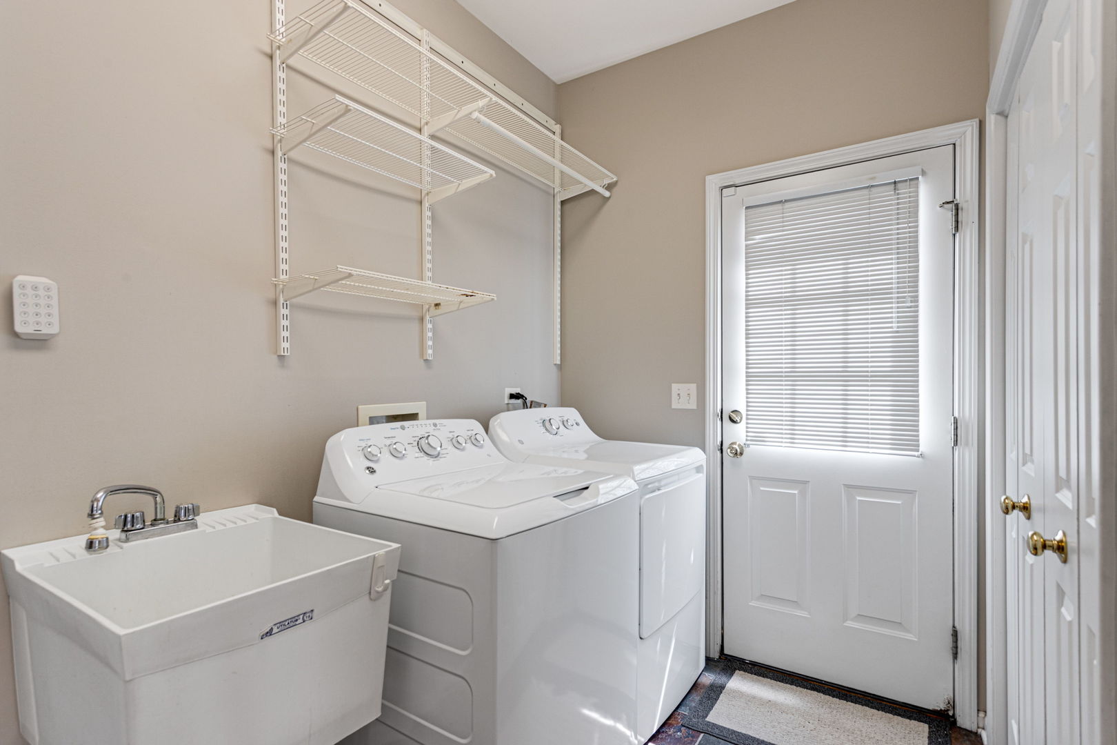 4224 Colton Circle, Naperville, IL 60564