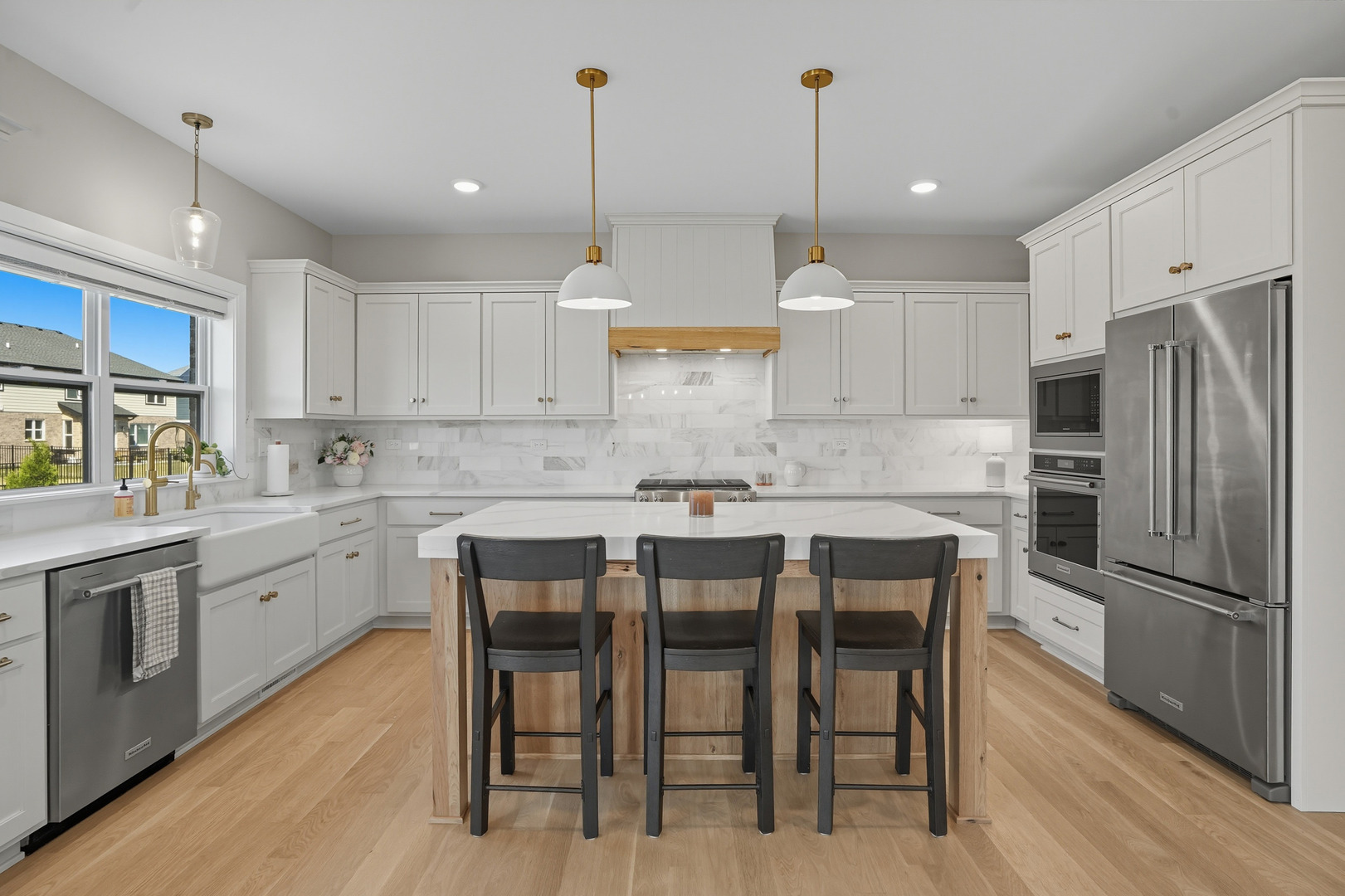 23039 Lakeview Estates Boulevard, Frankfort, IL 60423